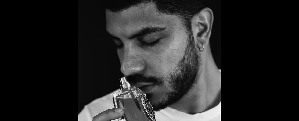 “Brucia in Me”: il fuoco oscuro e le narrazioni profonde della profumeria d’autore a Pitti&nbsp;Fragranze