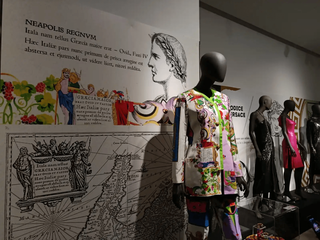 Gianni Versace. Terra Mater: la Magna Grecia come matrice di uno stile&nbsp;universale