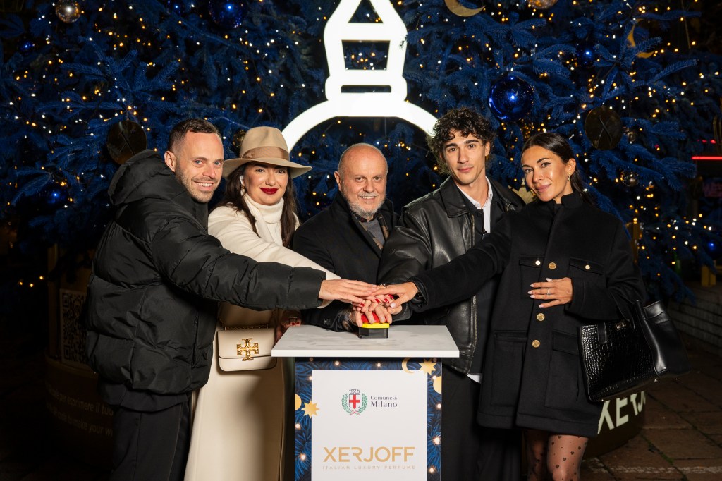 L’accensione dell’albero di Natale Xerjoff: quando il profumo diventa esperienza&nbsp;olfattiva