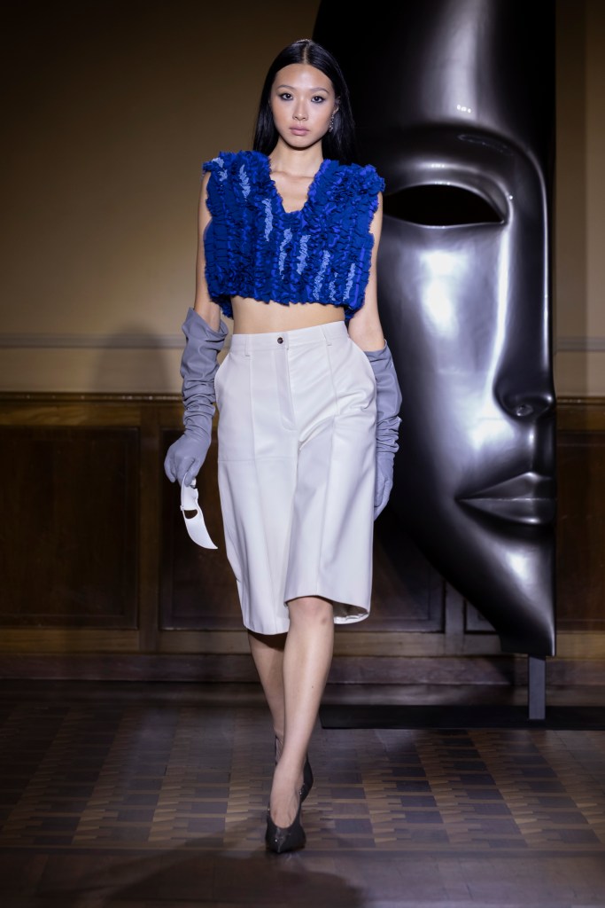 Model on the runway at the Sagío fashion show in Milan, Spring Summer 2027 Ready To Wear Fashion Week, Runway Look #012